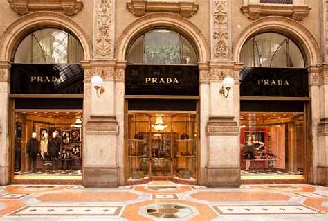 spaccio prada firenze|prada florence italy.